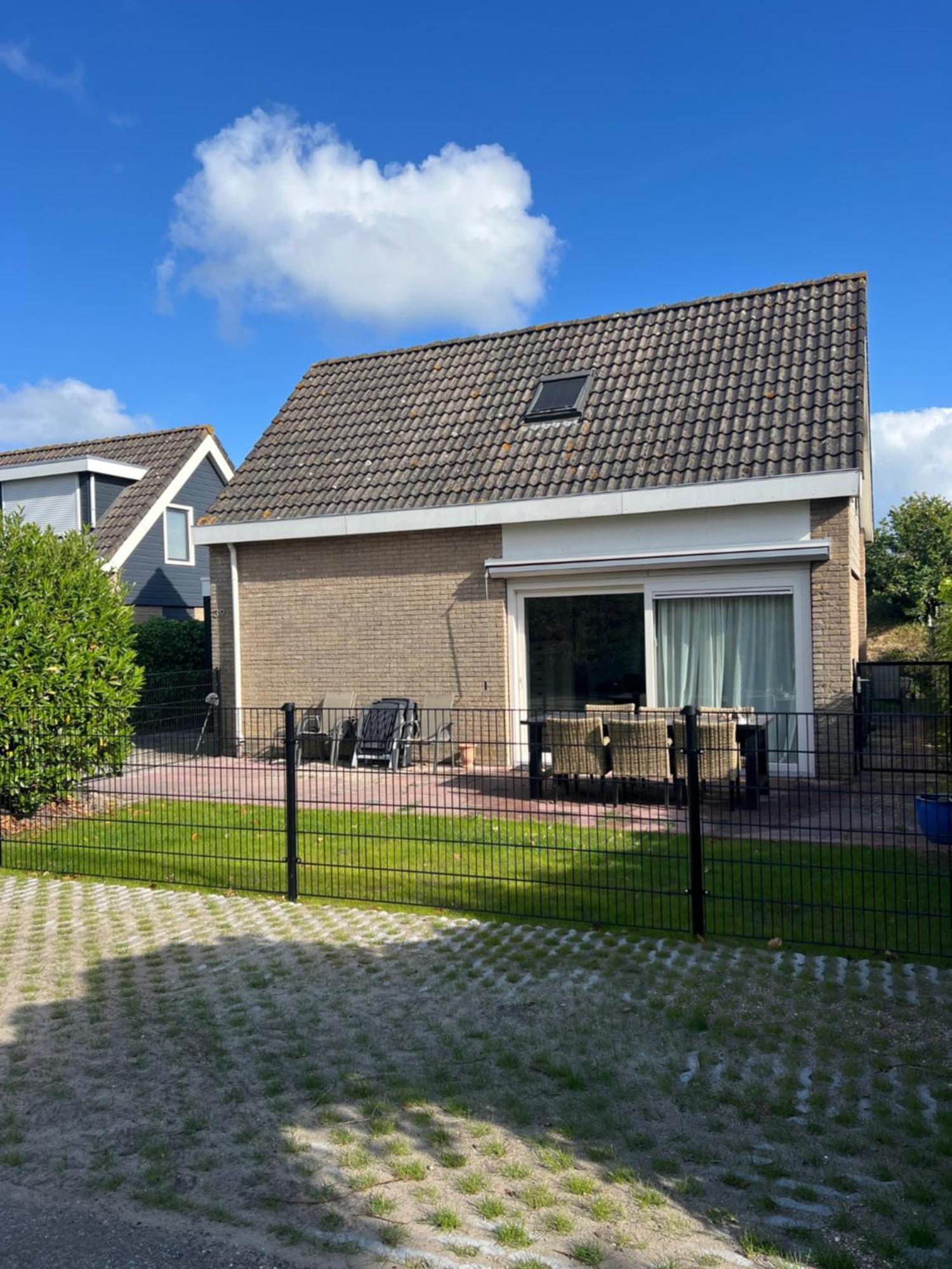 Deltageul 39 Noordzeepark - Ruim En Rustig Gelegen Vakantiehuis Nabij Strand - Geen Verhuur Aan Bedrijven Ouddorp Exterior photo